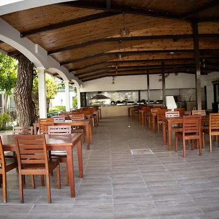 Club Golf Hotel Side