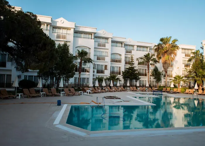 Club Golf Hotel 4*