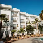 Hotel Club Golf Side