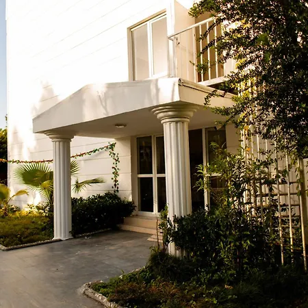 Club Golf Hotel Side